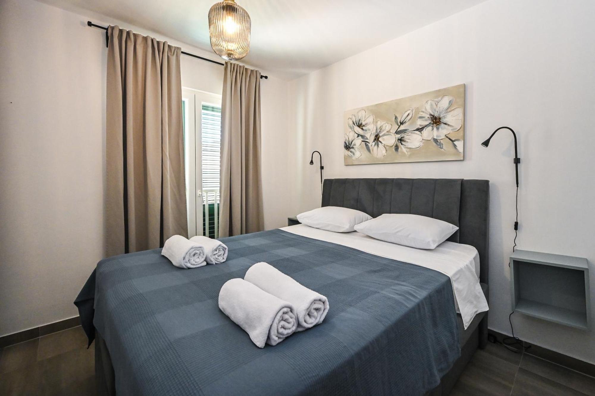Il Centro Apartments 诺瓦利娅 外观 照片
